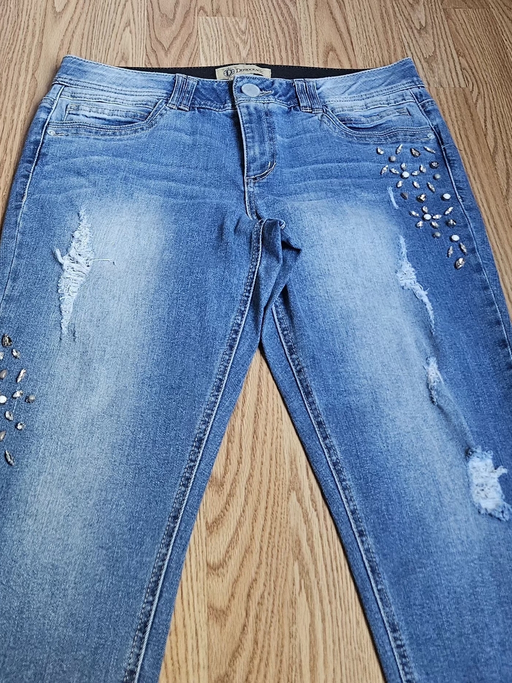 ​Democracy "Ab" Technology Distressed Embellished Skinny Jeans - Size 10 - Picture 10 of 16